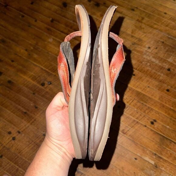 Chaco leather orthotics gorpcore size 6 outdoorsy flip flops - Picture 5 of 6